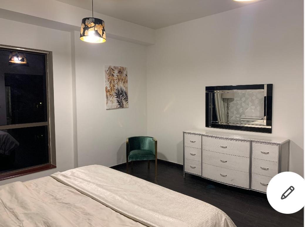 Usmans 1 Bedroom 4 Beds Jbr Huge Sea View 120 Sqm 2 Balconies 迪拜 外观 照片