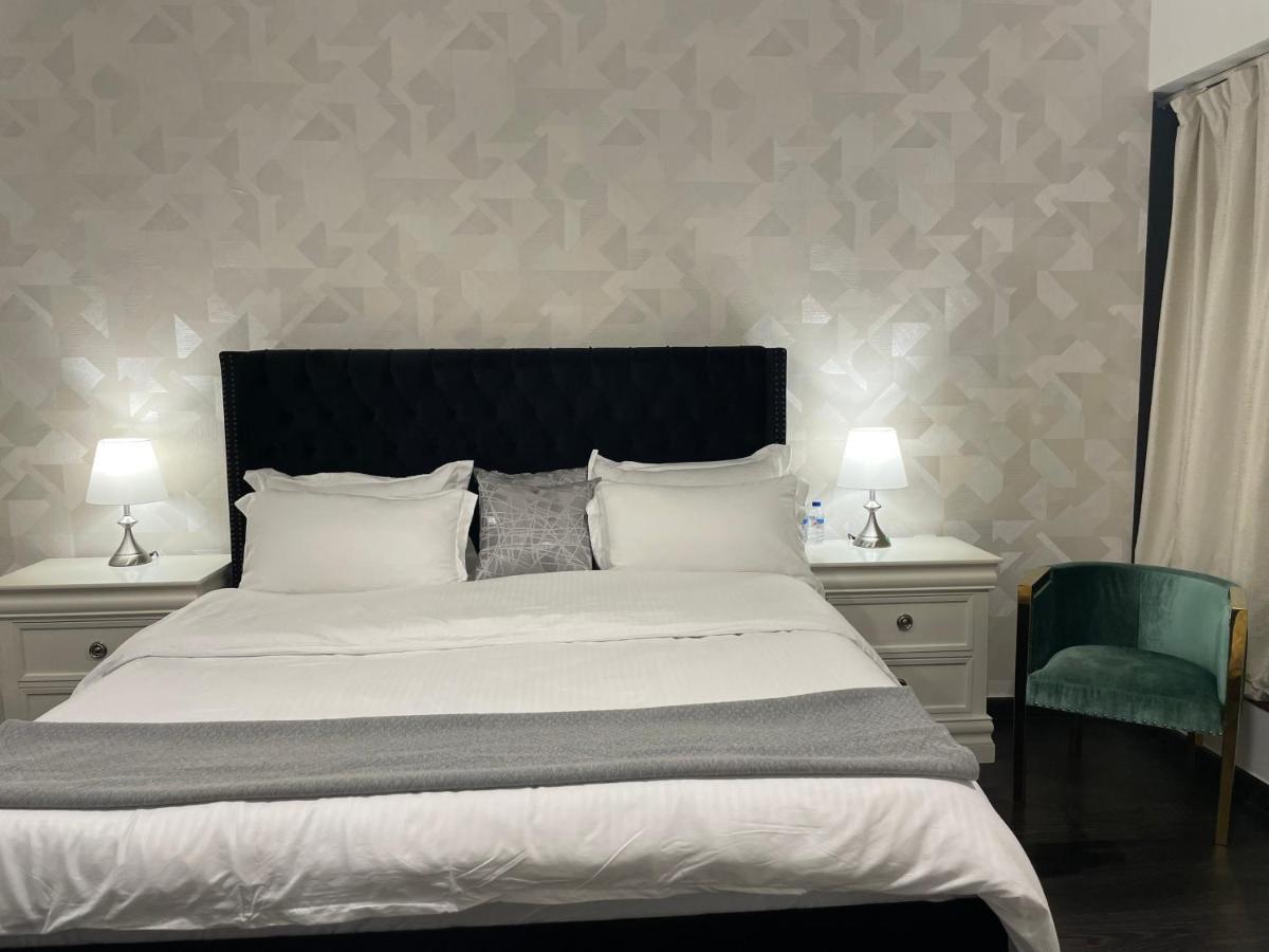 Usmans 1 Bedroom 4 Beds Jbr Huge Sea View 120 Sqm 2 Balconies 迪拜 外观 照片